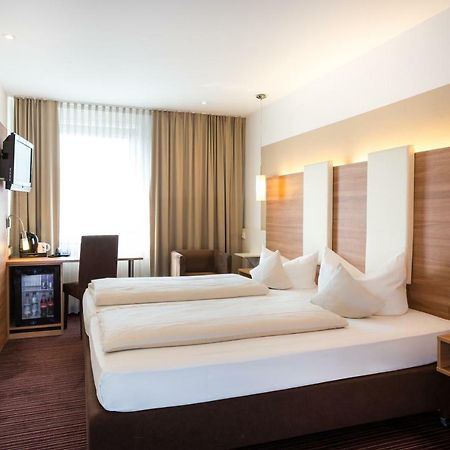 Hotel Cristal Munich Luaran gambar