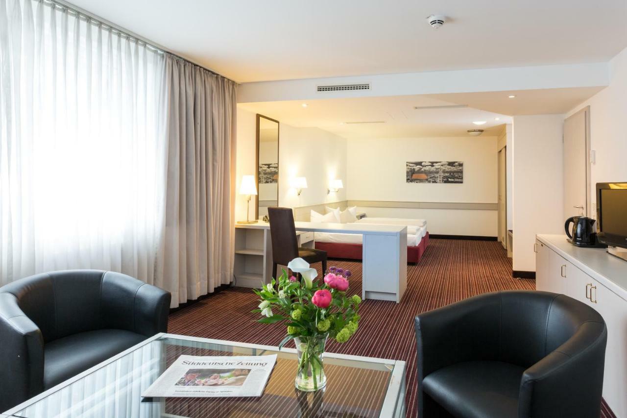 Hotel Cristal Munich Luaran gambar